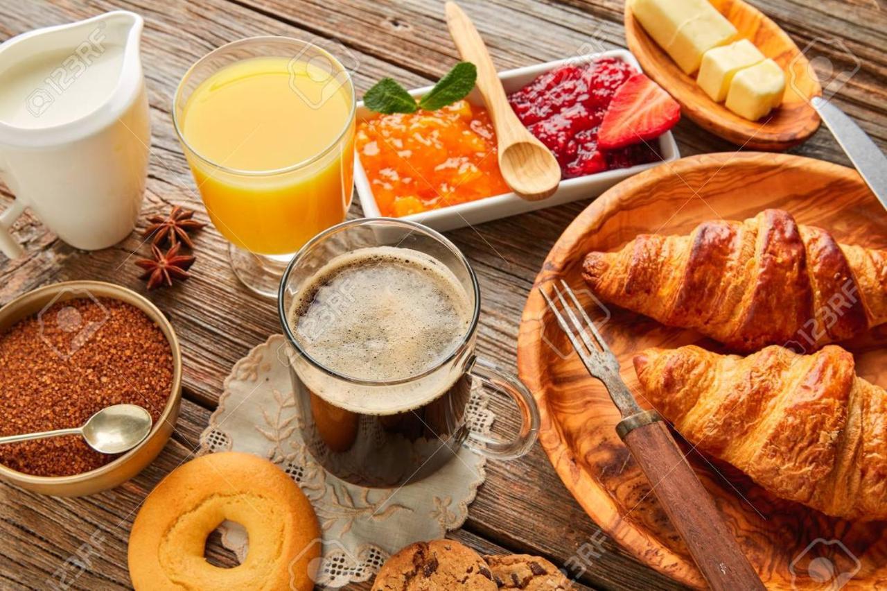 Hotel - Restaurant - Bar Saint Avit L Hotel Des Tchoumjeu Λούρδη Εξωτερικό φωτογραφία